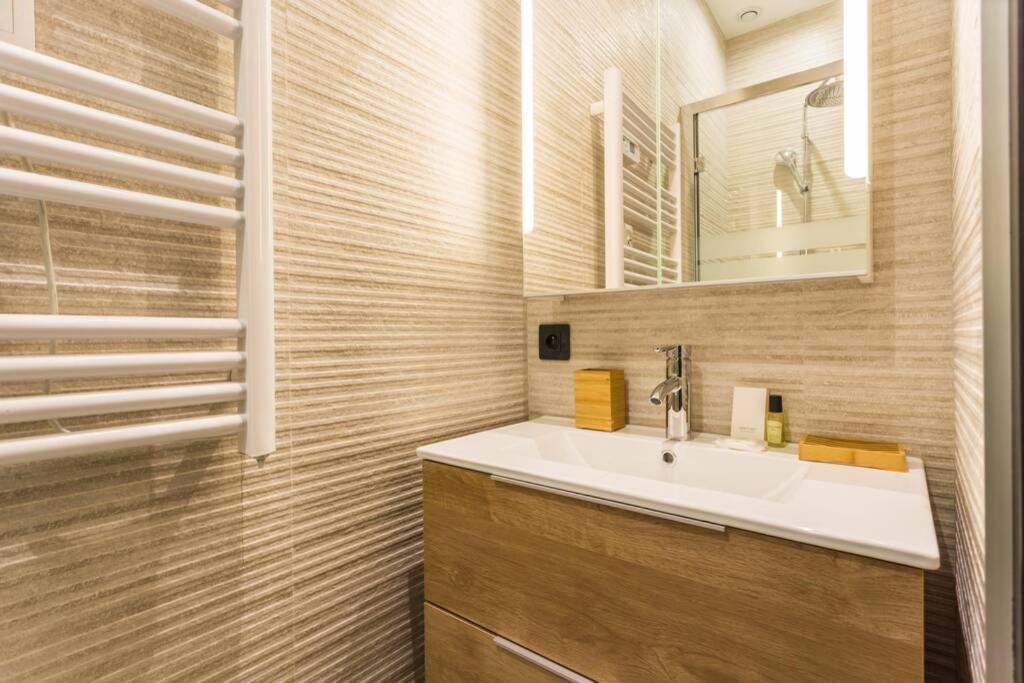 Hsh Alexandre Dumas Lovely Apartment 2Br-6P Paris Ngoại thất bức ảnh
